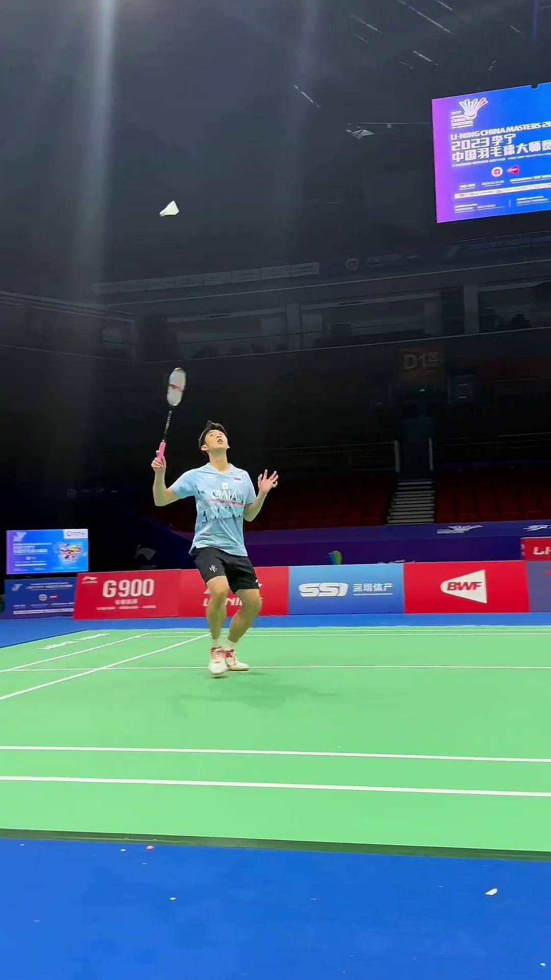 特别是在对 特别是在对